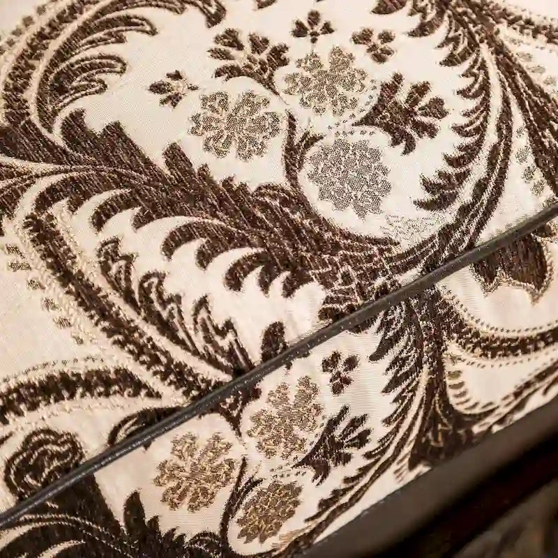 Canapé Rend traditionnel en similicuir avec accoudoirs roulés et capitonnage par Furniture of America
