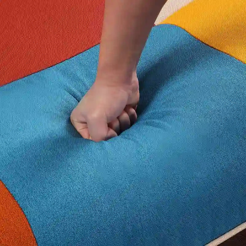 Canapé, causeuse antiques colorés, pieds en bois massif