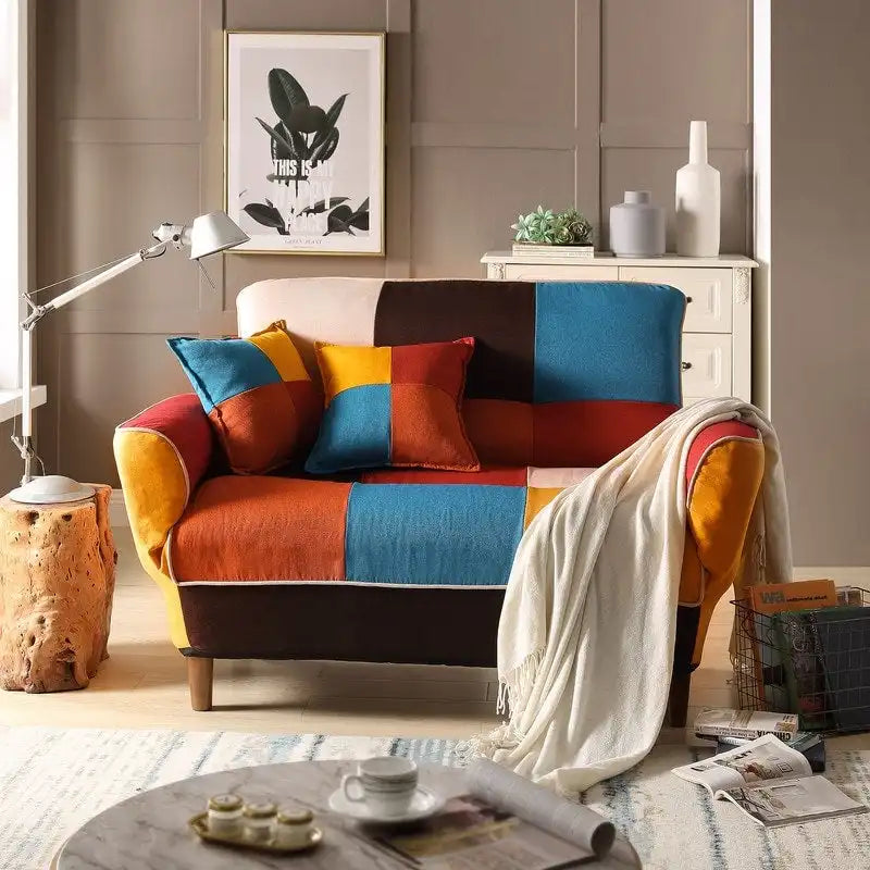 Canapé, causeuse antiques colorés, pieds en bois massif
