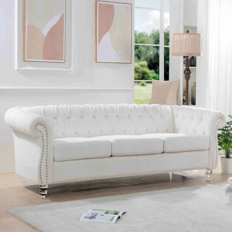 Canapé Chesterfield 3 places 84" blanc à accoudoirs roulés