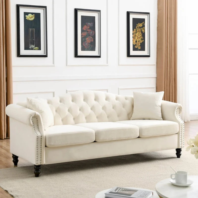 Canapé Chesterfield 79 velours gris pour salon, canapé 3 places touffeté avec accoudoirs roulés et clouté