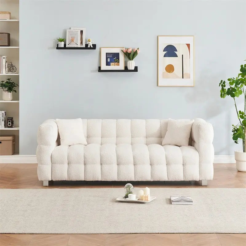 Canapé en polaire Teddy avec deux coussins décoratifs et pieds de support en métal